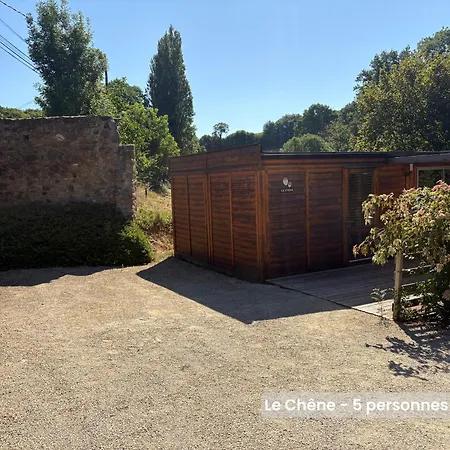 2 Independants 5 Personnes Et 2 Personnes Acces Pmr En Pleine Nature, Climatises Proche Du Puy Dufou Dağ evi *