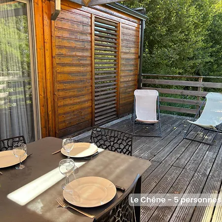 Dağ evi 2 Independants 5 Personnes Et 2 Personnes Acces Pmr En Pleine Nature, Climatises Proche Du Puy Dufou *